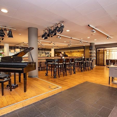 Fletcher Hotel Restaurant Amersfoort Bagian luar foto