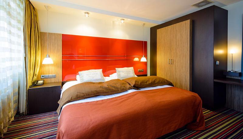 Fletcher Hotel Restaurant Amersfoort Bagian luar foto